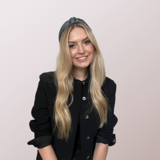 Portrait of Madeleine Holcomb