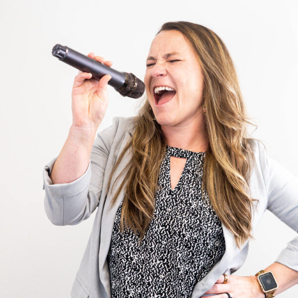 Portrait of Cait Davis