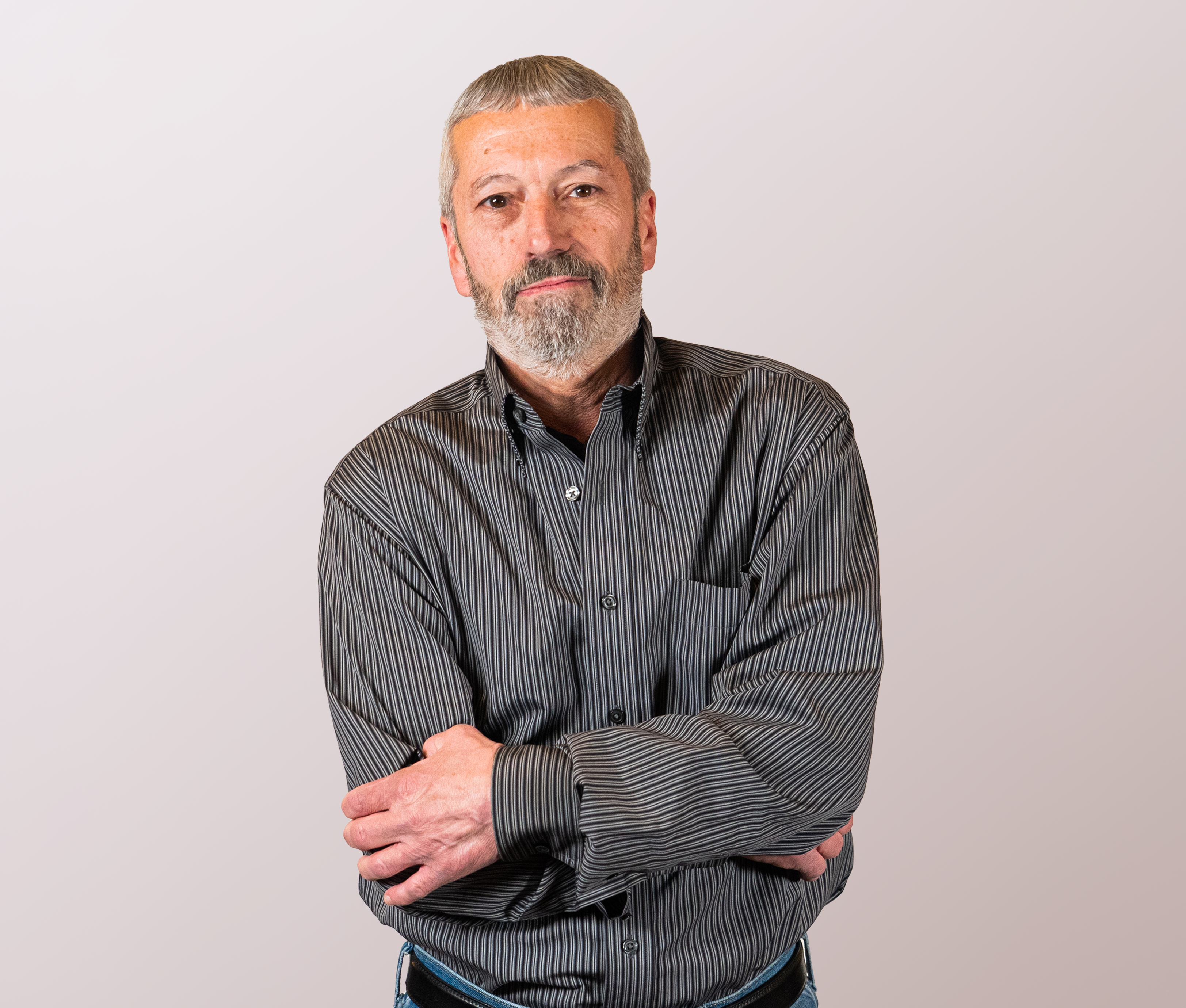 Portrait of Robert Romani