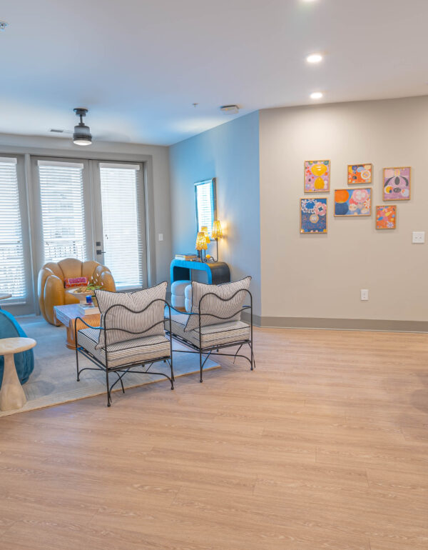 Wood look LVT in apartment unit living room
