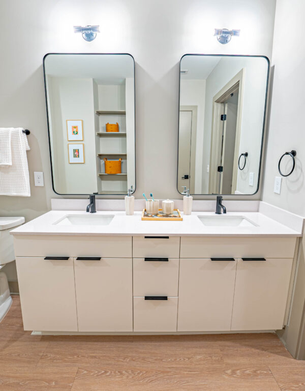 Wood look LVT in apartment unit bathroom